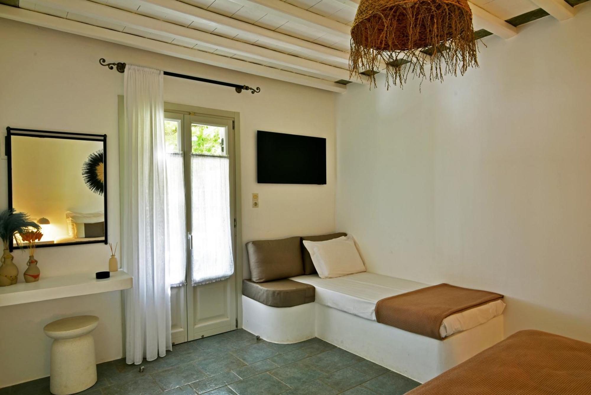 Myrto Apartament *